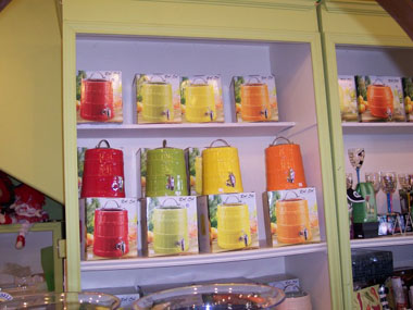 Olivia J's Pantry & Old Oak Candles